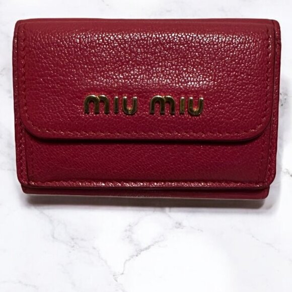 MIU MIU FUSHIA TRIFOLD COMPACT WALLET - Picture 2 of 10